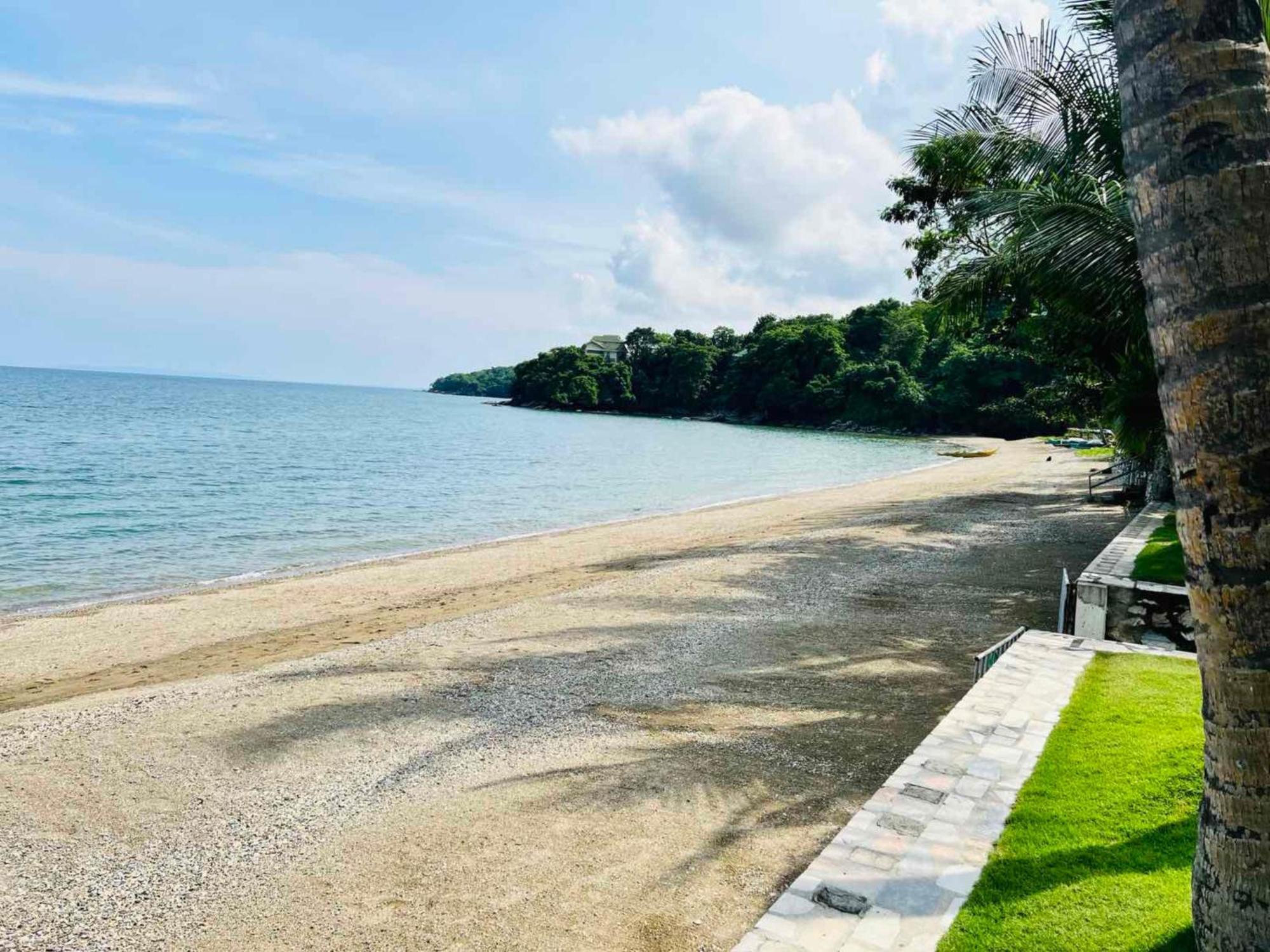 Badladz Beach And Dive Resort Puerto Galera Exterior foto