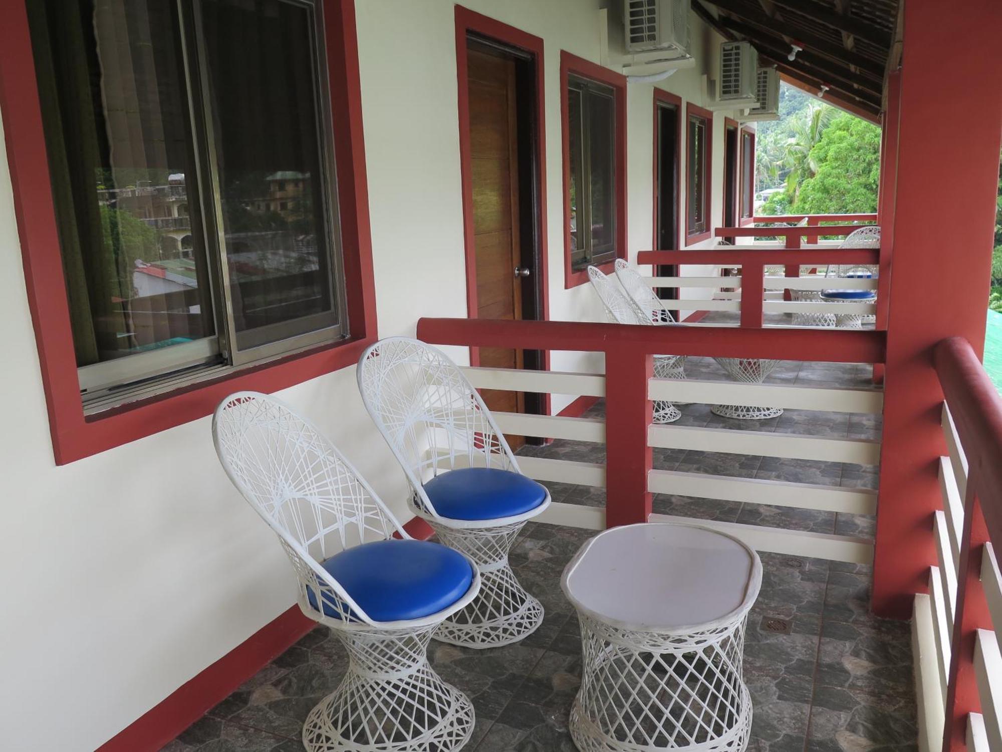 Badladz Beach And Dive Resort Puerto Galera Quarto foto